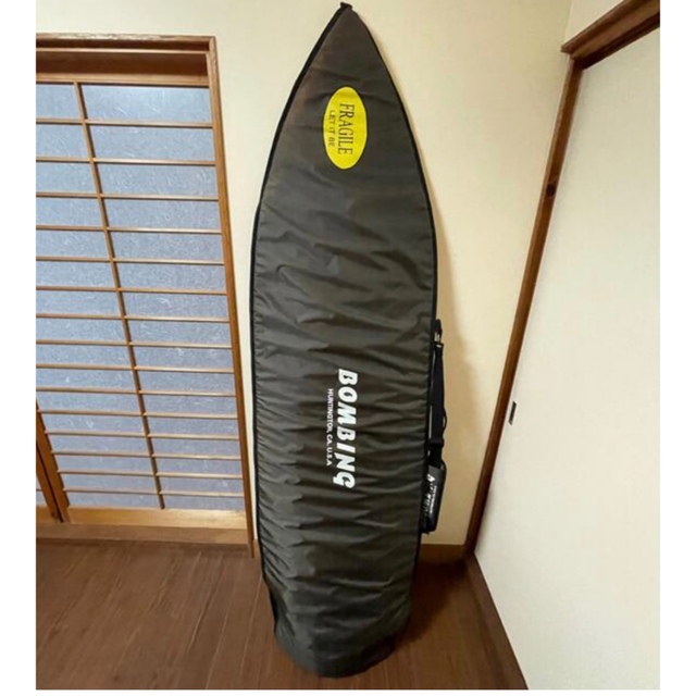 サーフボード 6.3フィート フィン付き スポーツ/アウトドアのスポーツ/アウトドア その他(サーフィン)の商品写真