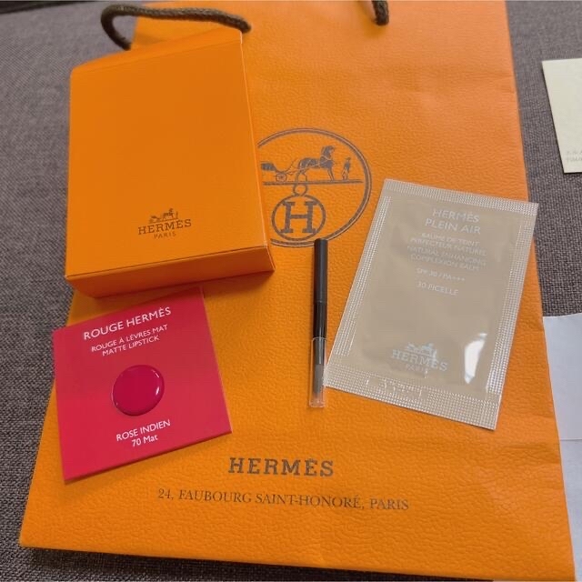 新品　HERMES エルメス　シルクインコンパクト