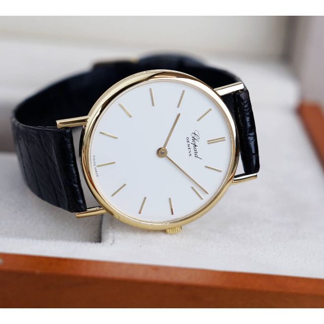 Chopard(ショパール)の美品 ショパール L.U.C 18KYG 金無垢 ホワイト メンズ Chopar メンズの時計(腕時計(アナログ))の商品写真