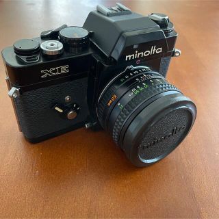 コニカミノルタ(KONICA MINOLTA)のミノルタ フィルムカメラ XE ボディ+レンズ(フィルムカメラ)