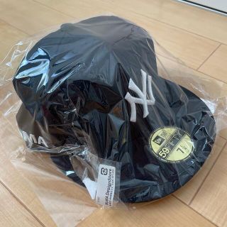 モマ(MOMA)の【新品】MOMA NEW ERA YANKEES ニューエラ(キャップ)