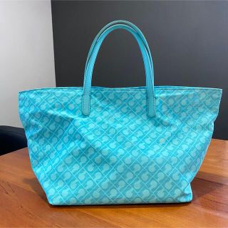 GHERARDINI(グリーン・カーキ/緑色系)のフリマアイテム一覧 GHERARDINI(グリーン・カーキ/緑色系)のフリマアイテム一覧