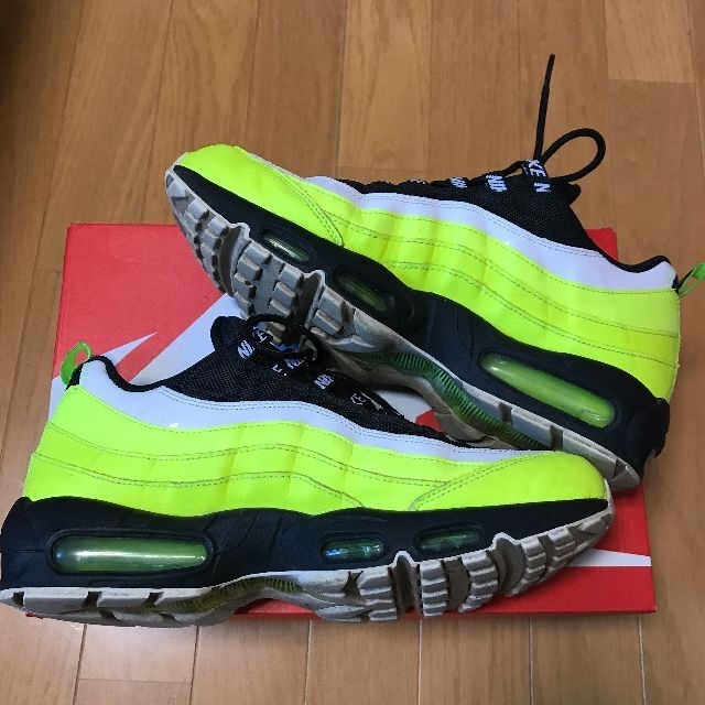 NIKE(ナイキ)の専用出品【美品】AIR MAX 95 PREMIUM 28.0cm メンズの靴/シューズ(スニーカー)の商品写真