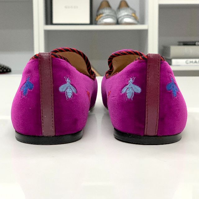 Gucci(グッチ)の4710 未使用 グッチ ベロア bee スター フラットシューズ パープル レディースの靴/シューズ(スリッポン/モカシン)の商品写真