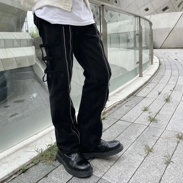 Rick Owens(リックオウエンス)のメンズファッション ジップ付き デニムパンツ ストリート系 ボトムス メンズのパンツ(デニム/ジーンズ)の商品写真