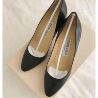 ジミーチュウ(JIMMY CHOO)の☆美品(1度着用のみ) ☆JIMMY CHOO☆定番ブラックパンプス☆(ハイヒール/パンプス)