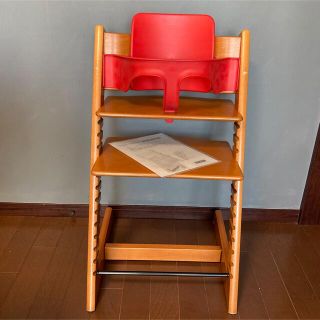 ストッケ(Stokke)の美品　希少品　廃番色　ストッケ　トリップ　トラップ　ベビーガード付き  正規品　(その他)