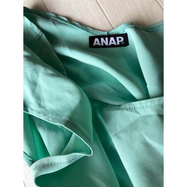 ANAP(アナップ)のANAPグリーンビジューワンピース　 レディースのワンピース(ひざ丈ワンピース)の商品写真