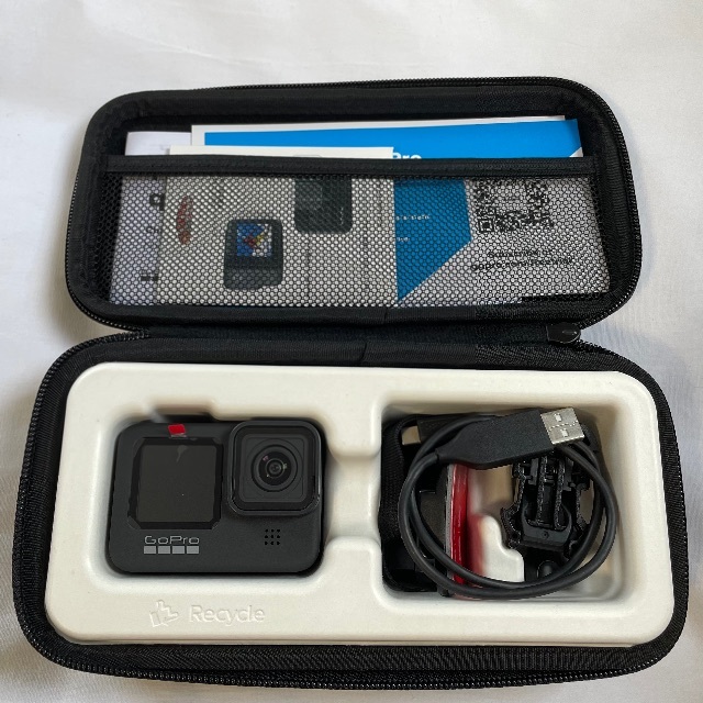 GoPro(ゴープロ)のGoPro HERO9 Black 美品　保護フィルム スマホ/家電/カメラのカメラ(ビデオカメラ)の商品写真