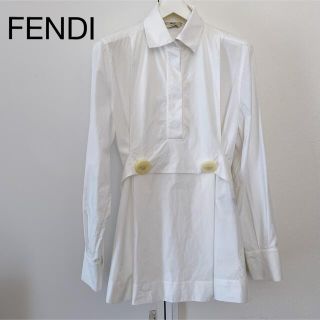 フェンディ ブラウスの通販 200点以上 | FENDIを買うならラクマ アウトレット通販売 フェンディ ブラウス シャツ/ブラウス(半袖/袖なし)