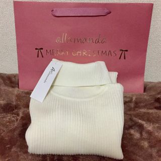 アラマンダ(allamanda)の新品 アラマンダ タートルネック 限定ショッパーつき(ニット/セーター)