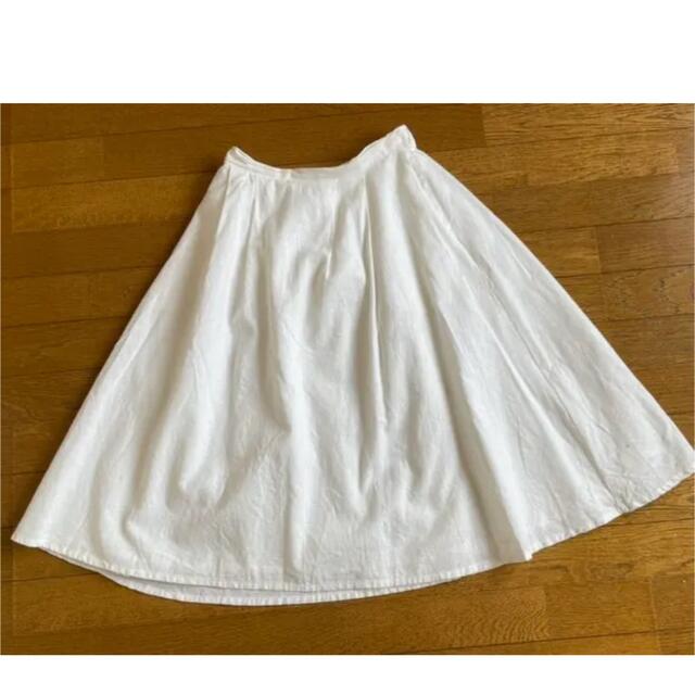 WEGO(ウィゴー)の【726】WEGOの白のスカート レディースのスカート(ひざ丈スカート)の商品写真