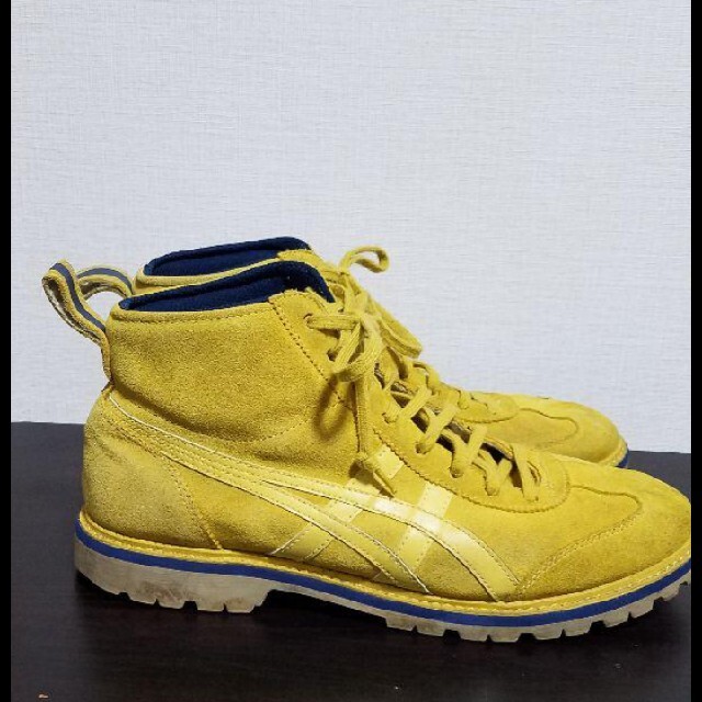 Onitsuka Tiger(オニツカタイガー)のOnitsuka Tiger　スエード　イエロー　スニーカー　26.5㎝ メンズの靴/シューズ(スニーカー)の商品写真