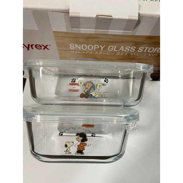 SNOOPY(スヌーピー)のパイレックス　pyrex スヌーピー  全て柄違い　4つセット　新品未使用品 インテリア/住まい/日用品のキッチン/食器(容器)の商品写真