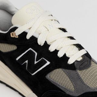 ニューバランス(New Balance)のNew Balance MT990 TE2(スニーカー)