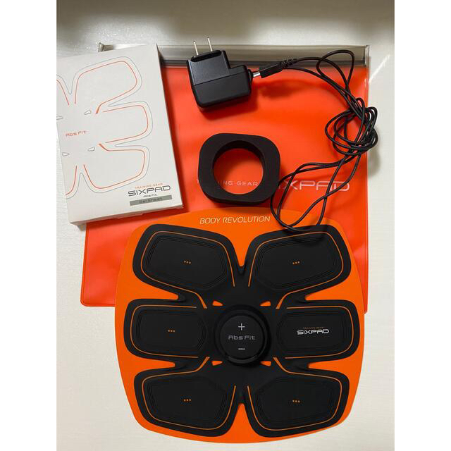 SIXPAD シックスパッド ボディフィット2×2 アブズフィット2×1 SIXPAD シックスパッド ボディフィット2×2 アブズフィット2×1