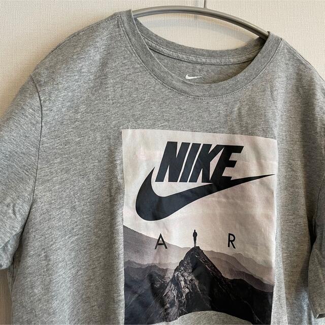 NIKE(ナイキ)のNIKE ナイキ　Tシャツ　グレー　メンズ メンズのトップス(Tシャツ/カットソー(半袖/袖なし))の商品写真