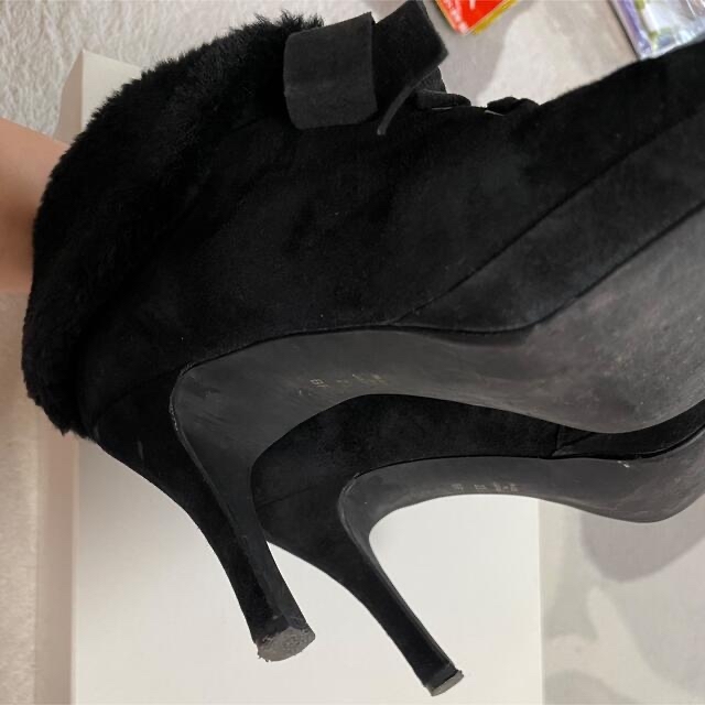 DIANA(ダイアナ)のぱんだ様専用　ダイアナ　黒ブーツ　ファー　23㎝＋　黒ブーツ22.5㎝ レディースの靴/シューズ(ブーツ)の商品写真