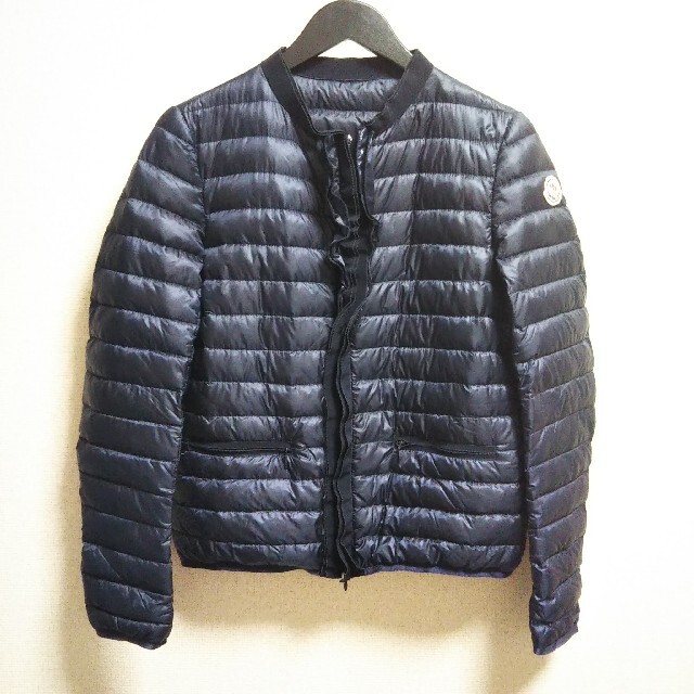 美品】 MONCLER モンクレール フード付きダウンコート レディース