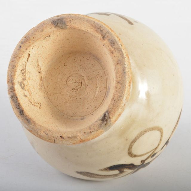 中国 宋 磁州窯 鉄絵 草文 蓋壷 時代箱付 M R4797 中国 宋 磁州窯 鉄絵 草文 蓋壷 時代箱付 M R4797
