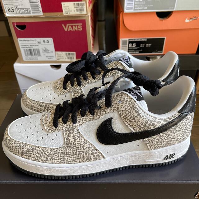 NIKE AIR FORCE 1 LOW RETRO 白蛇のサムネイル