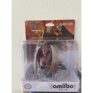 新品未開封　amiiboメル・ゼナ モンスターハンターライズ サンブレイク(ゲームキャラクター)
