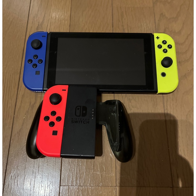 Nintendo Switch本体＋Joy-Con3本