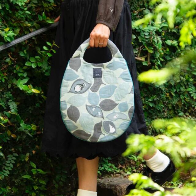 ミナペルホネン トトロ ジブリ egg bag ブルー コラボ