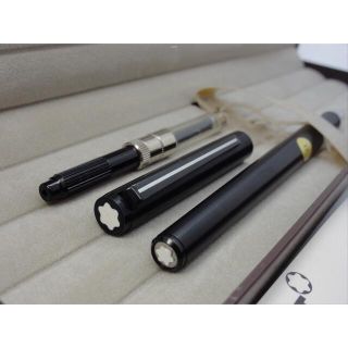 モンブラン(MONTBLANC)のモンブラン社史上最初で最後の★ブラック・ロードナイト鉱加工No1124★黒薔薇鉱(ペン/マーカー)