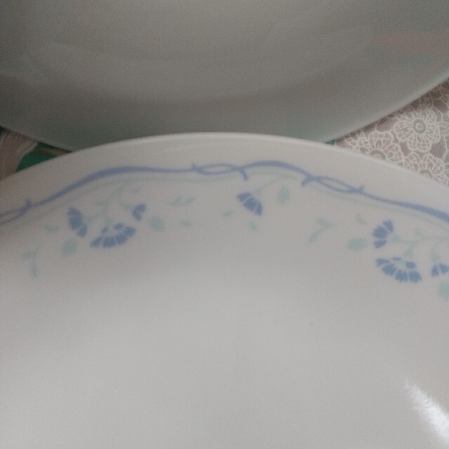 CORELLE(コレール)のCorele "フラワーツリー" 5枚 インテリア/住まい/日用品のキッチン/食器(食器)の商品写真