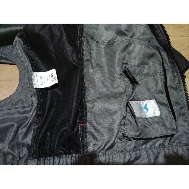 HOOH快適ウェア　4L半袖二枚と長袖一枚　空調服　空調風神服 メンズのトップス(その他)の商品写真