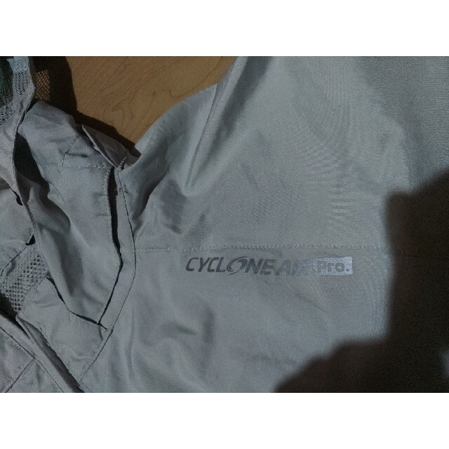 HOOH快適ウェア　4L半袖二枚と長袖一枚　空調服　空調風神服 メンズのトップス(その他)の商品写真