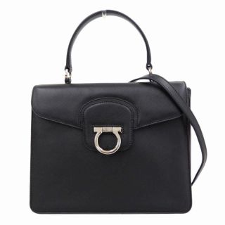 フェラガモ 2wayバッグの通販 100点以上 | Ferragamoを買うならラクマ フェラガモ 2wayバッグの通販 100点以上 | Ferragamoを買うならラクマ