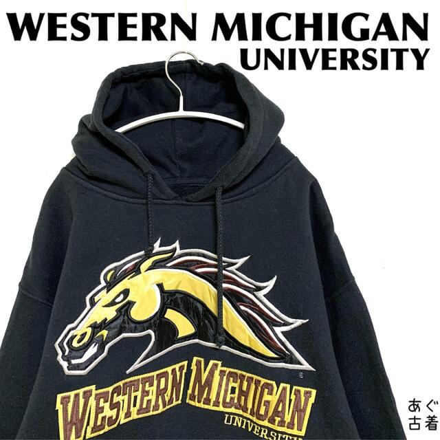 Santa Monica(サンタモニカ)のフットボールチーム★western michigan★馬ロゴ刺繍 パーカー メンズのトップス(パーカー)の商品写真