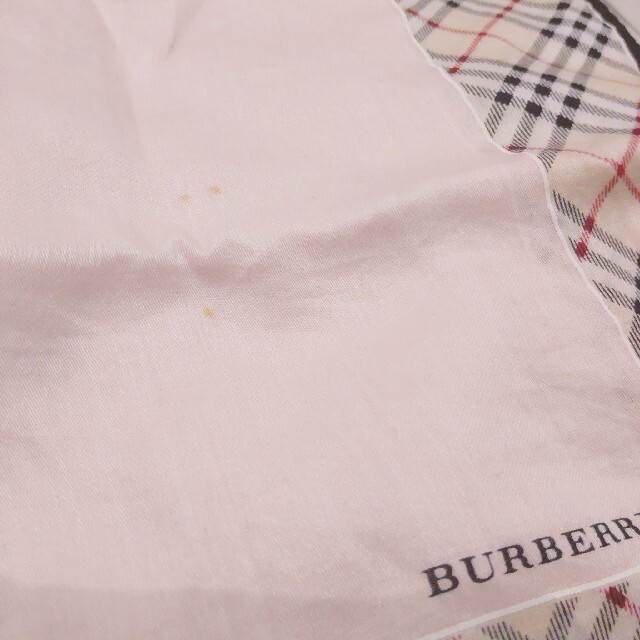 BURBERRY(バーバリー)の２枚セット　バーバリー大判ハンカチ レディースのファッション小物(ハンカチ)の商品写真