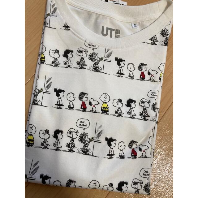 UNIQLO(ユニクロ)のUNIQLO ピーナッツ　Tシャツ　UT レディースのトップス(Tシャツ(半袖/袖なし))の商品写真