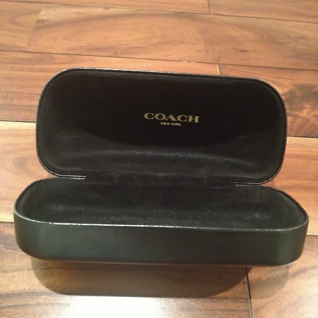 COACH(コーチ)の【中古】コーチ　サングラス（レディース・正規品） レディースのファッション小物(サングラス/メガネ)の商品写真