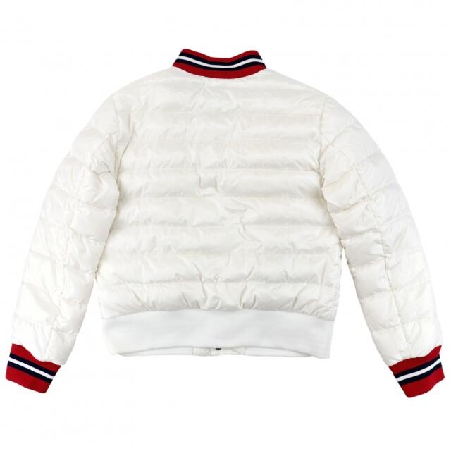 MONCLER(モンクレール)の新品同様 モンクレール TUBUAI ライトダウンジャケット レディース 白 12/152cm キッズ ナイロン 国内正規 MONCLER レディースのジャケット/アウター(ダウンジャケット)の商品写真