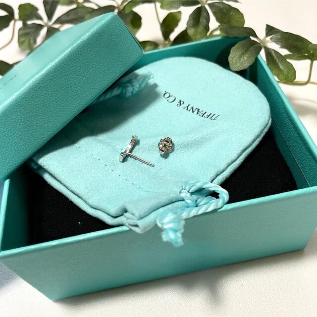 Tiffany&Co. ティファニーT スマイルピアス 片耳 Tiffany&Co. ティファニーT スマイルピアス 片耳