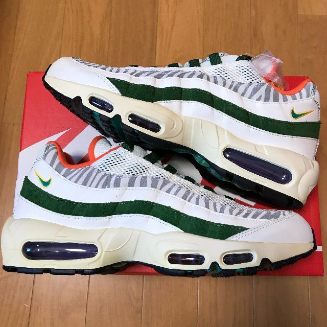 NIKE(ナイキ)のAIR MAX 95 ERA 28.0cm メンズの靴/シューズ(スニーカー)の商品写真