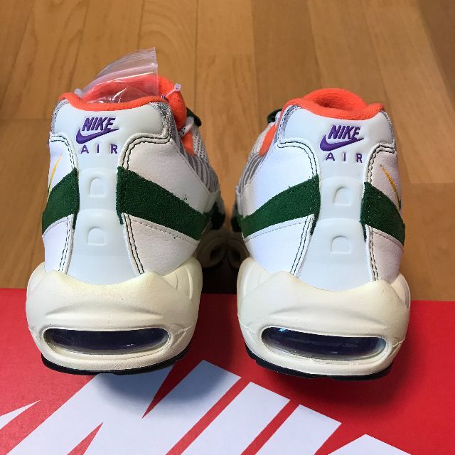 NIKE(ナイキ)のAIR MAX 95 ERA 28.0cm メンズの靴/シューズ(スニーカー)の商品写真