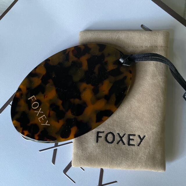 FOXEY(フォクシー)のfoxey フォクシー　最新ノベルティ　手鏡　タッセルミラー レディースのファッション小物(その他)の商品写真