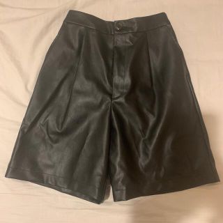 ビームス(BEAMS)のフェイクレザー ショート パンツ 22SS(ショートパンツ)