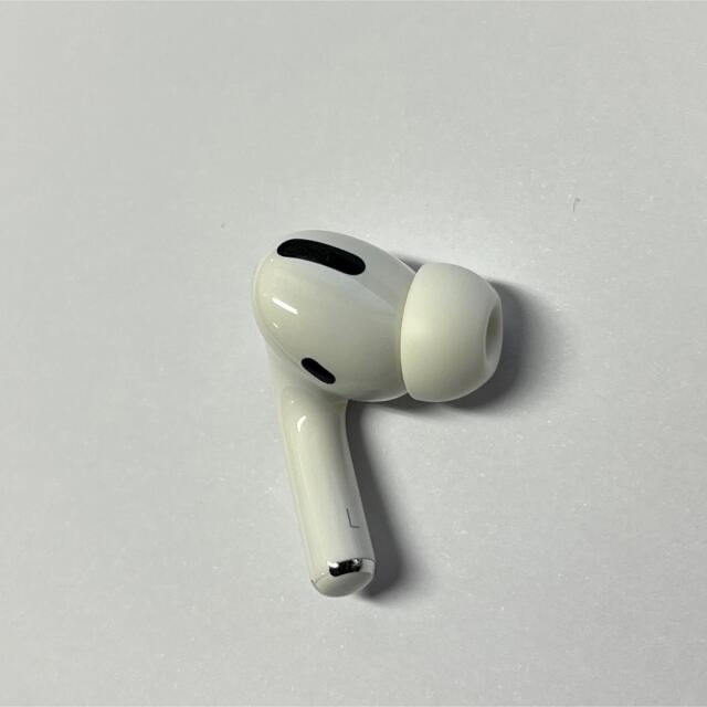 Apple(アップル)の「APPLE AirPods Pro 中古　美品 スマホ/家電/カメラのオーディオ機器(ヘッドフォン/イヤフォン)の商品写真