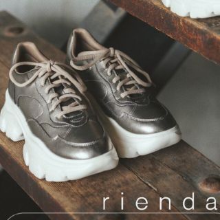 リエンダ(rienda)のみっちゃんさん専用(スニーカー)