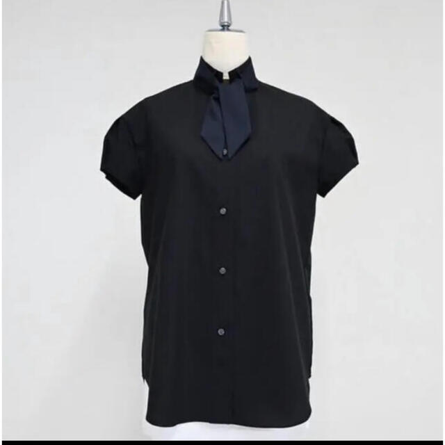 限定品　cccmalie キャップスリーブ　半袖　ブラウス　BLACK ブラック レディースのトップス(シャツ/ブラウス(半袖/袖なし))の商品写真