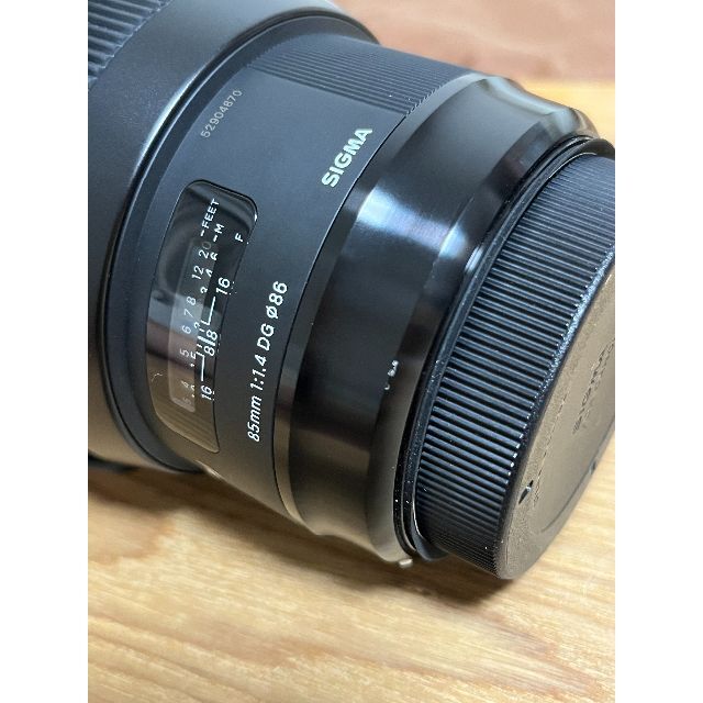 SIGMA(シグマ)のSIGMA Art 85mm F1.4 DG HSM キャノンEFマウント スマホ/家電/カメラのカメラ(レンズ(単焦点))の商品写真