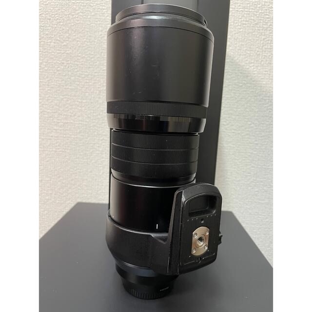 OLYMPUS(オリンパス)のM.ZUIKO DIGITAL ED 300mm F4.0 IS PRO 中古品 スマホ/家電/カメラのカメラ(レンズ(単焦点))の商品写真