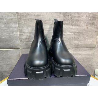 プラダ チェルシーブーツの通販 30点 | PRADAを買うならラクマ