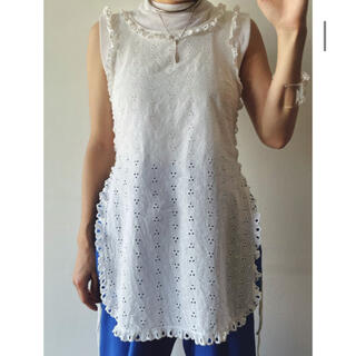 トゥモローランド(TOMORROWLAND)のBoudoir  70s white Lace Up CottonTop(シャツ/ブラウス(半袖/袖なし))